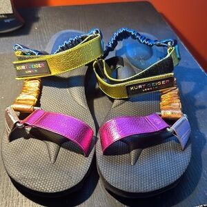 Kurt Geiger Metallic multi Sandals Orion